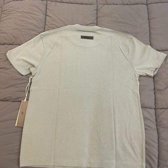 Fear of God Essentials Short-Sleeve Tee 'Sycamore’ - Picture 6 of 6